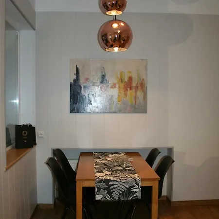 Sadama Street Penzion 4*